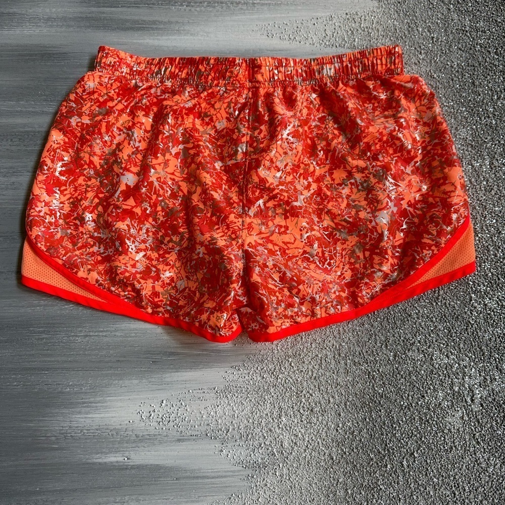 Under Armour Women's Floral Red Shorts - Picture 6 of 9